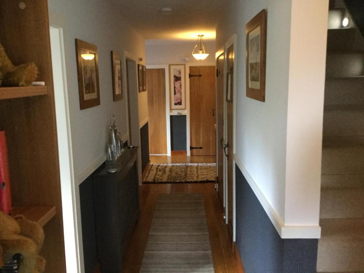 Woodbriar Bed and Breakfast Penmaen-mawr Exteriör bild